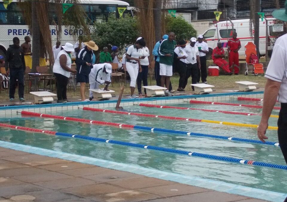 TEACHING AND COACHING – IS THERE A DIFFERENCE?